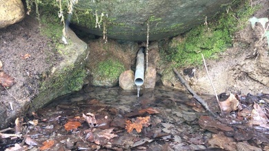 Gömbkő-forrás