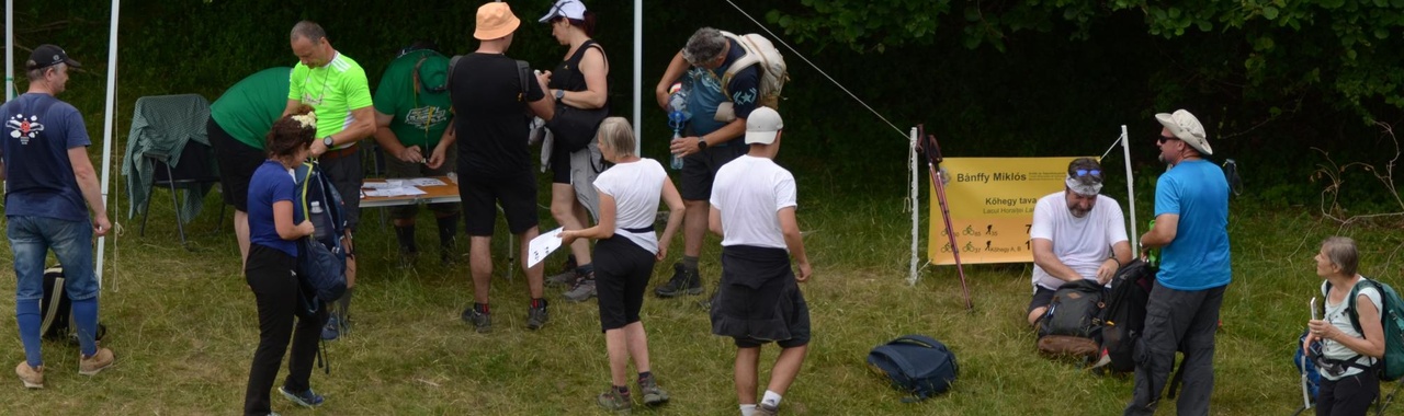 Bánffy Miklós teljesítménytúra, ellenőrzőpont a Kőhegy tavánál