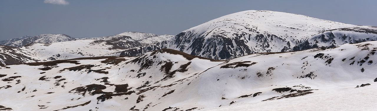 Télen a Páring-hegység