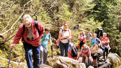 A Ponor-vízkeletet hatalmas köveken bukdácsolva közelítettük meg_FOTÓ Kovács Zsuzsa