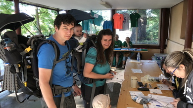 A Simon-Várhelyi család - a legkisebb túrázó, Matyi, az anyukája hátán teljesítette az útvonalat_FOTÓ Kismihály Boglárka