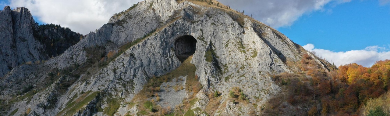 Bélavára