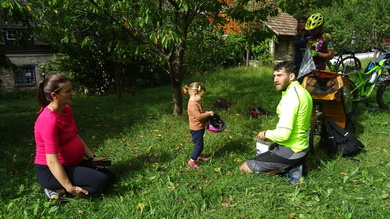 Mike Eliza, a Kós teljesítménytúra legfiatalabb, 2 éves résztvevője_FOTÓ Bozsoki Adrienn