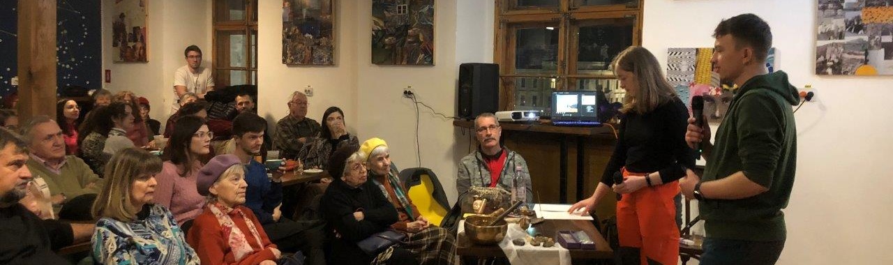 Zsúfolásig telt a Planetárium terme